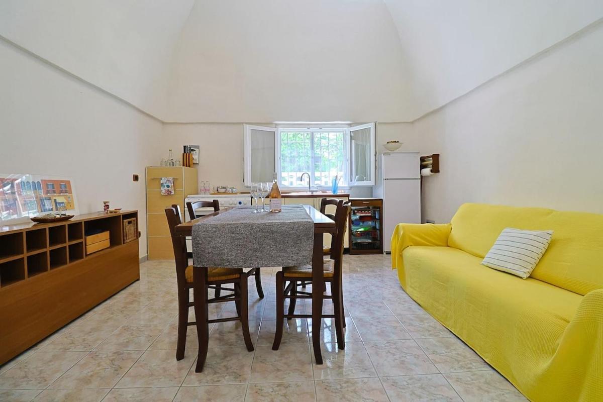 Villa Le Conchiglie Di Taranto Mediterranea Pulsano Bagian luar foto